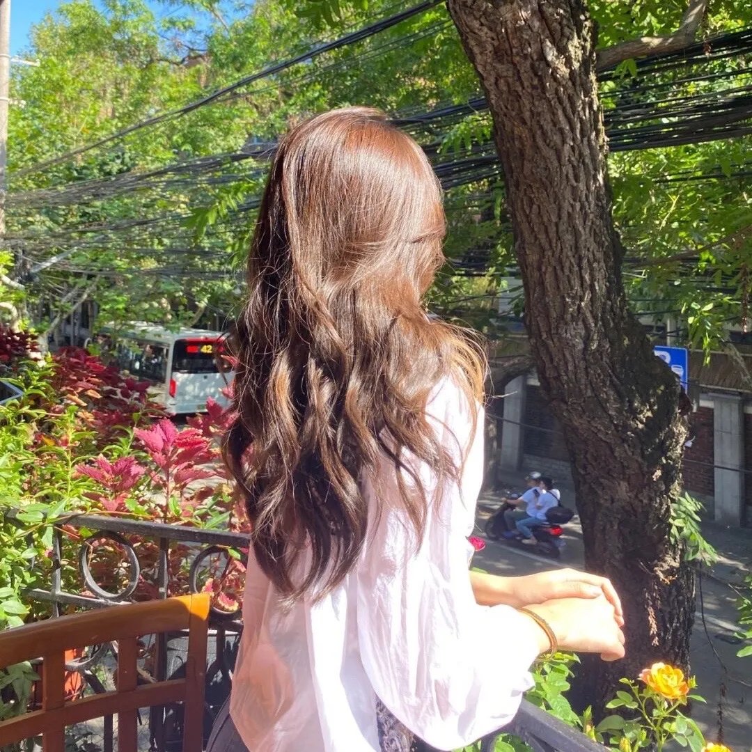 后备箱里的女孩